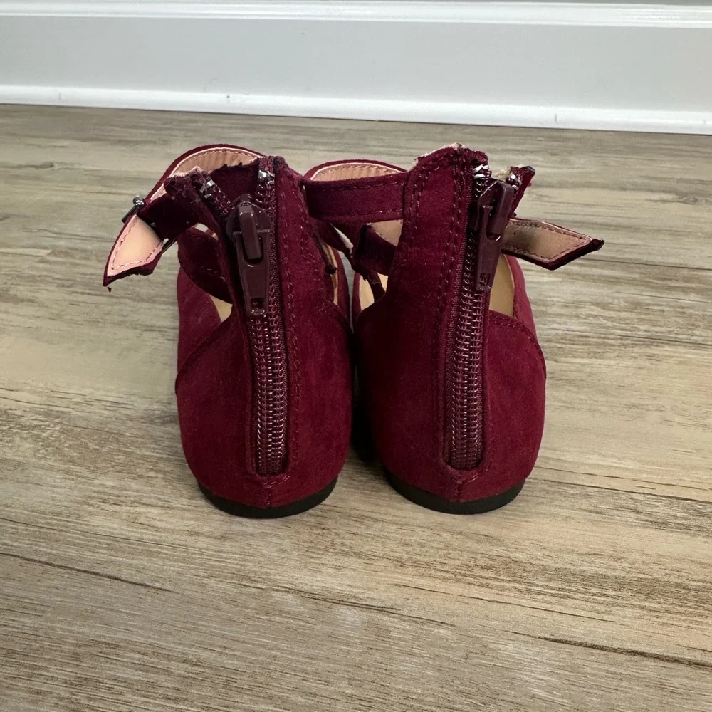 Express Ankle Ballet Flat Shoes Maroon Size 6 NWOT